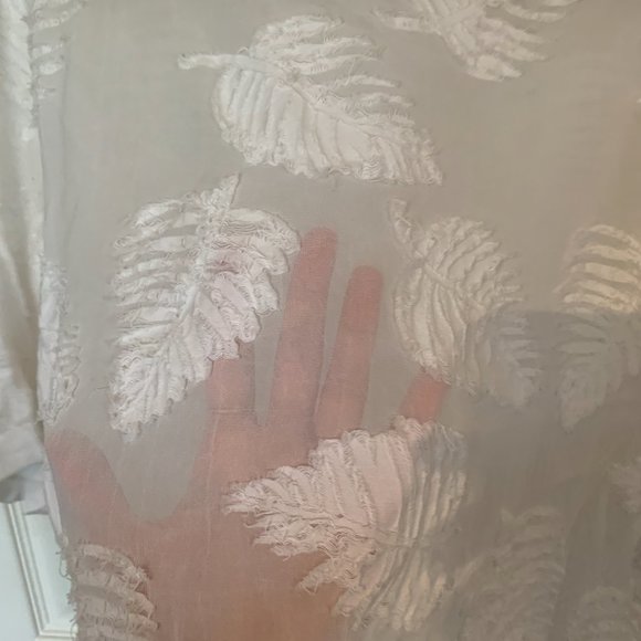 Aritzia Wilfred | Blayze T-Shirt in Lilac Leaf - Picture 4 of 6